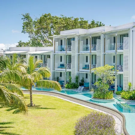 Victoria Beachcomber Resort & Spa-3